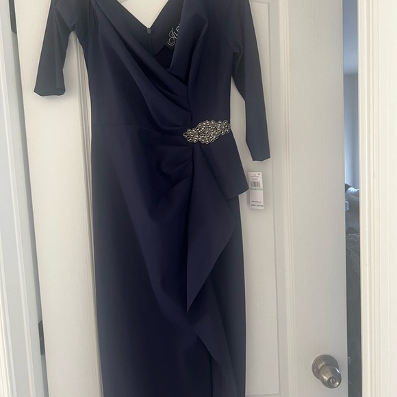 Brand new Alex Evenings gown - Picture 3 of 5
